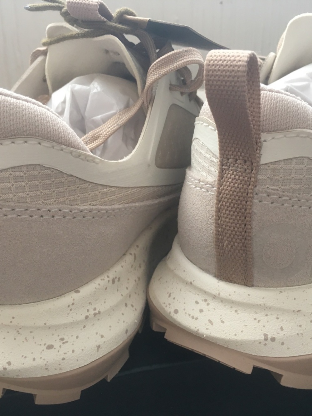 NWB $150 Olukai Makiki White Sand Tapa Women’s shoes fitness 5 neutral minamal - Picture 3 of 13